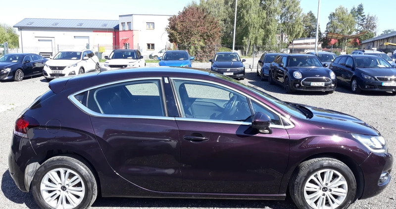 Citroen DS4 cena 41999 przebieg: 73000, rok produkcji 2015 z Brzozów małe 154